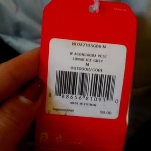 I am size small this is size medium woman's.